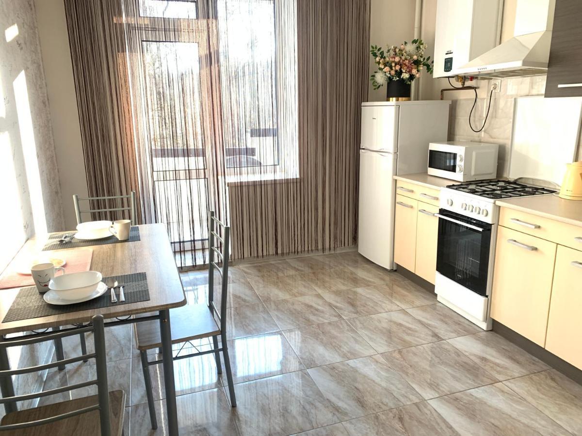 Apartment комфортна квартира. поруч парк *